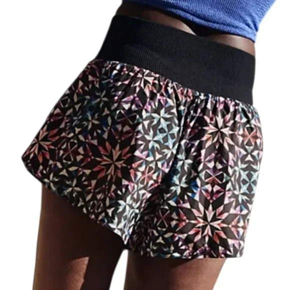 Free people Carpe Diem Printed multi colored shorts,high waist, Medium - Picture 5 of 6